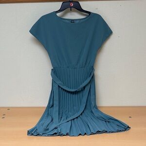 Elegant Teal Pleated Dress